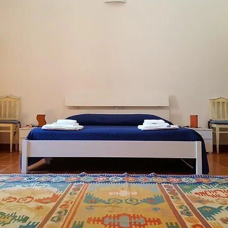 Masseria Convento بيت للعطل *